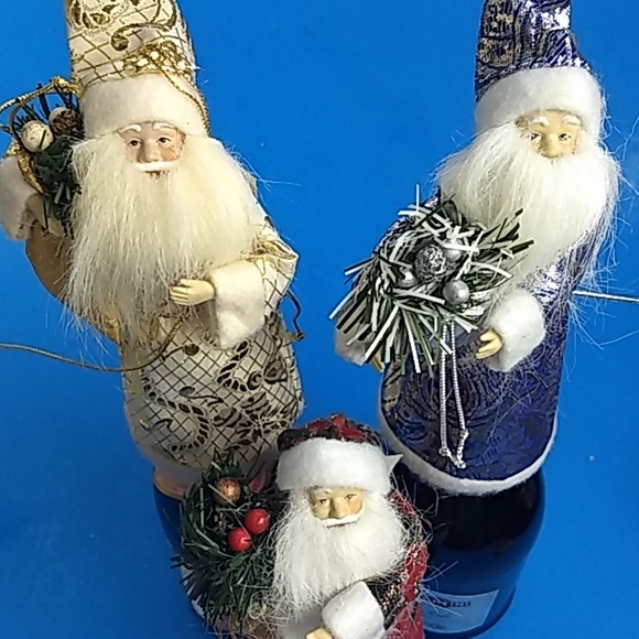 Other - NWT Holiday bottle toppers set VTG 90s